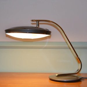 Fase 520C Desk Lamp