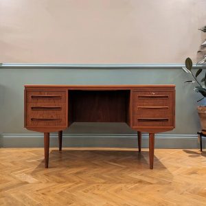 Andreas Pedersen Teak Desk