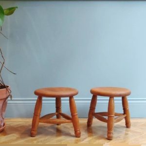 Elm Stool H. 29cm